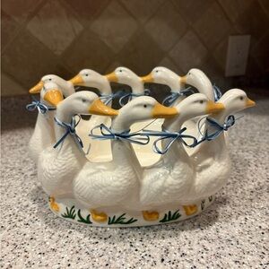 Vintage 1987 Holland Mold Ceramic Circle of Geese Oval Bread Centerpiece Bowl